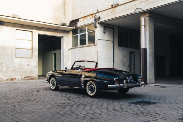 MERCEDES-BENZ 190