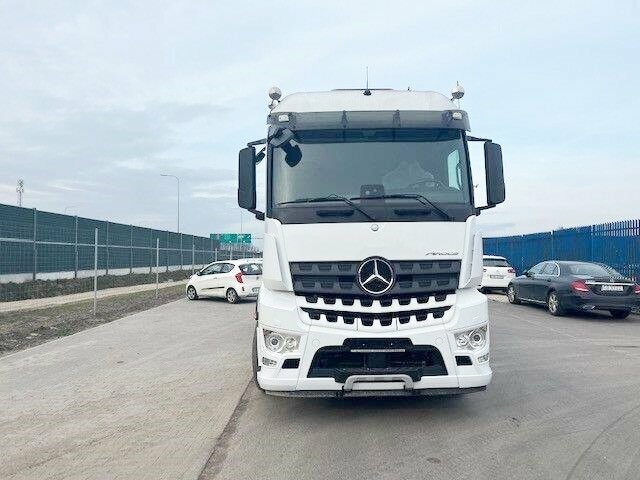 DAIMLER-BENZ Arocs