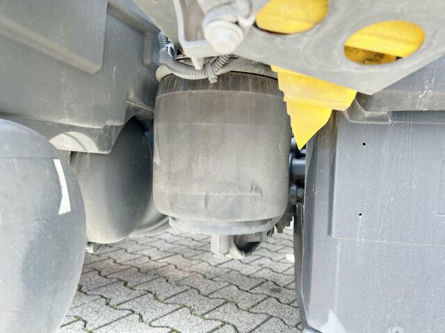 DAIMLER-BENZ Actros