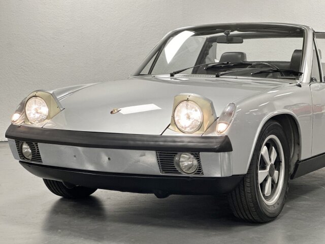 PORSCHE 914