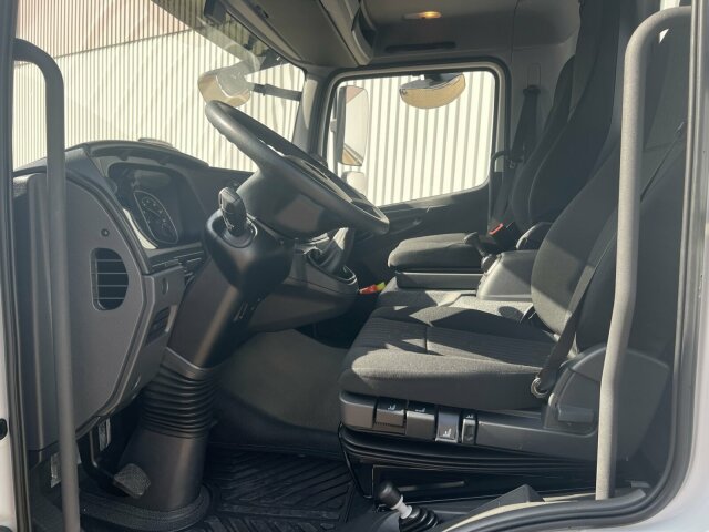 DAIMLER-BENZ Atego