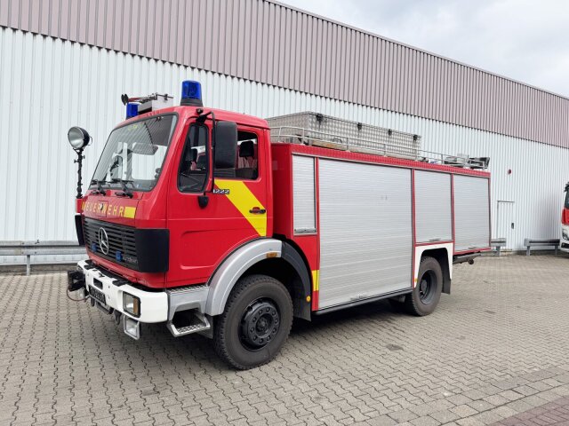 Mercedes-Benz1222 AF 4x4, Rüstwagen RW 2, Seilwinde