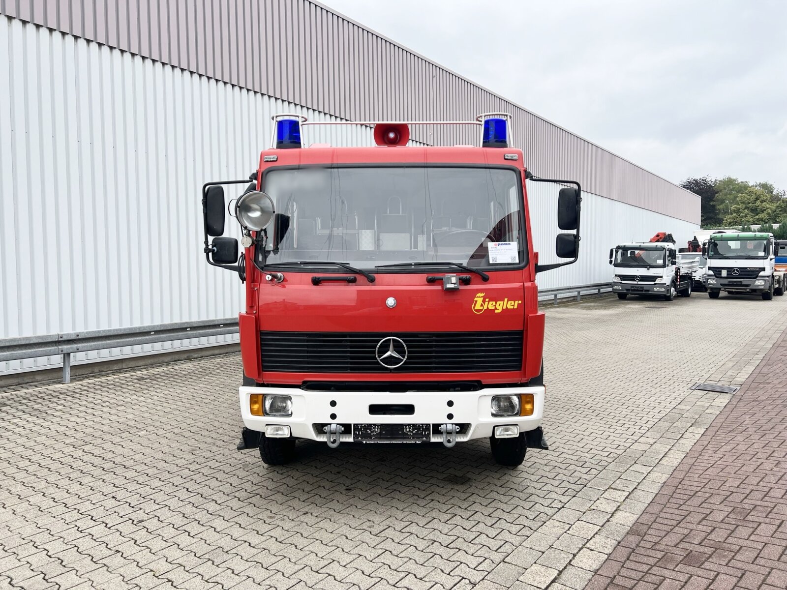Mercedes-Benz-917-AF-4x4-Doka-in-Bovenden_Detailansicht_54920 | Gassmann