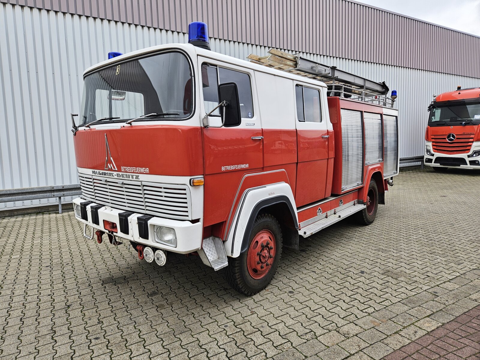 Detailansicht | KLOECKNER-H-DEUTZ LF 16, F Magirus 170 D 11FA, 4x4 ...