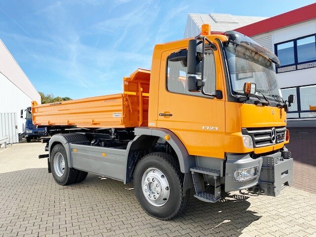 DAIMLER-BENZ-Atego-1323-AK-4x4-in-Bovenden_Detailansicht_47953 | Gassmann